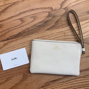 Coach corner wristlet